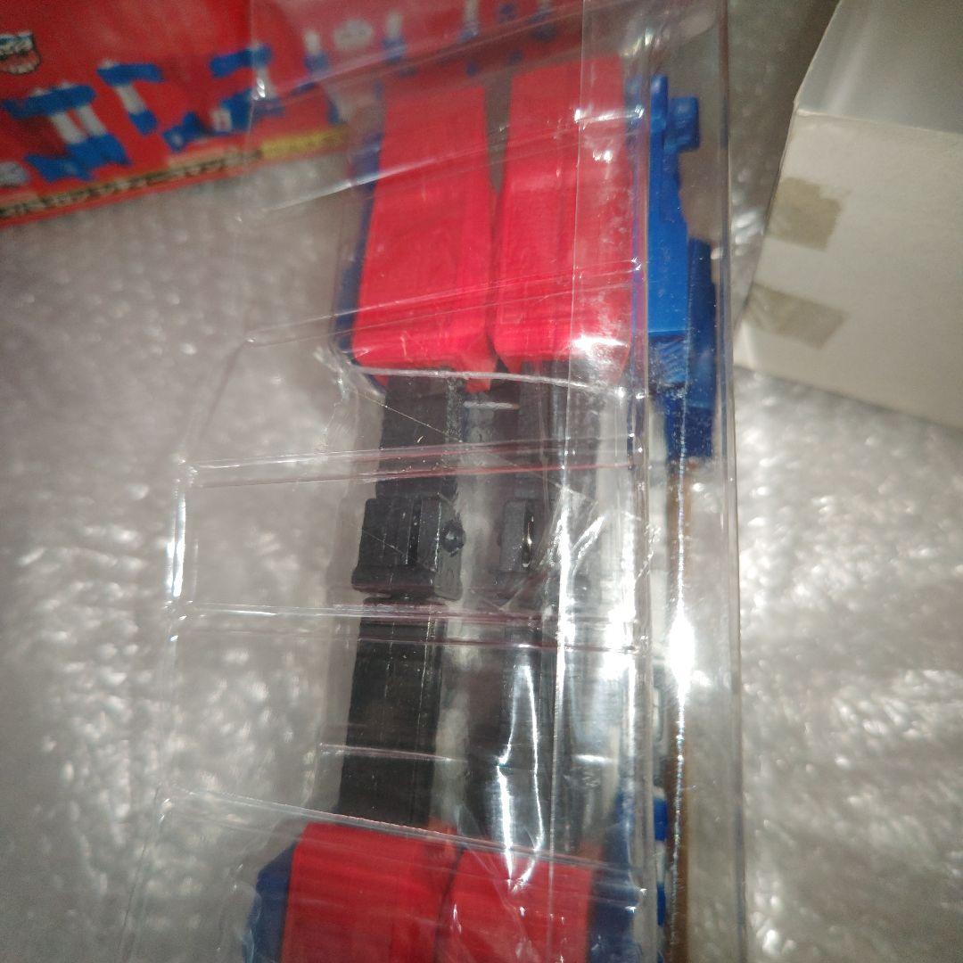 トランスフォーマー　ウルトラマグナス　予告編バージョン　シール未使用