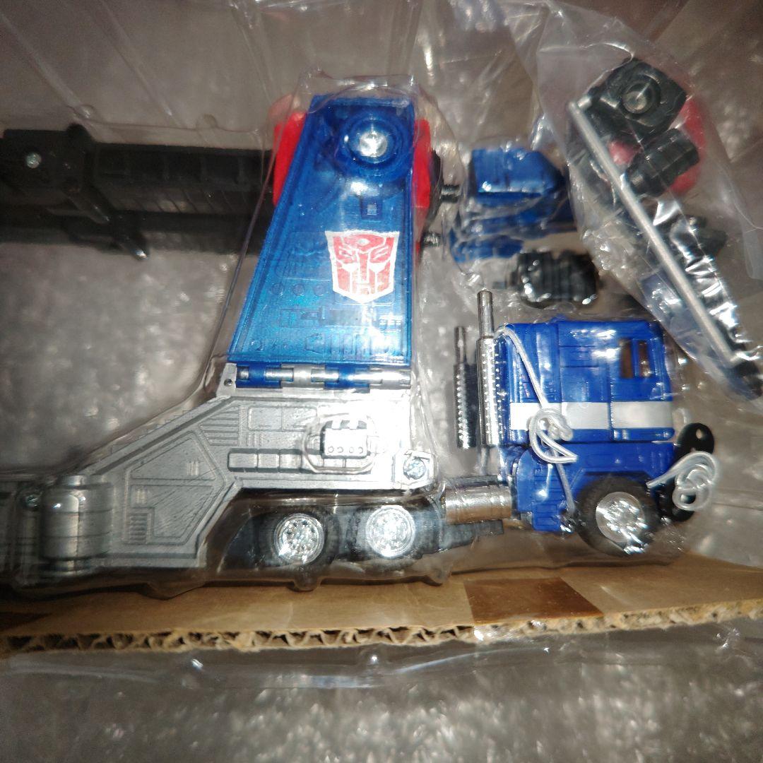 トランスフォーマー　ウルトラマグナス　予告編バージョン　シール未使用