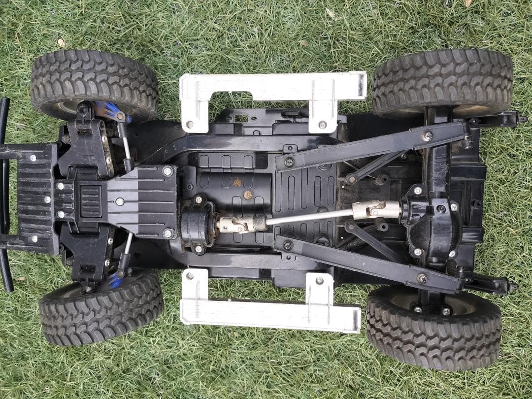 タミヤ　CC01　三菱パジェロメタルトップワイド