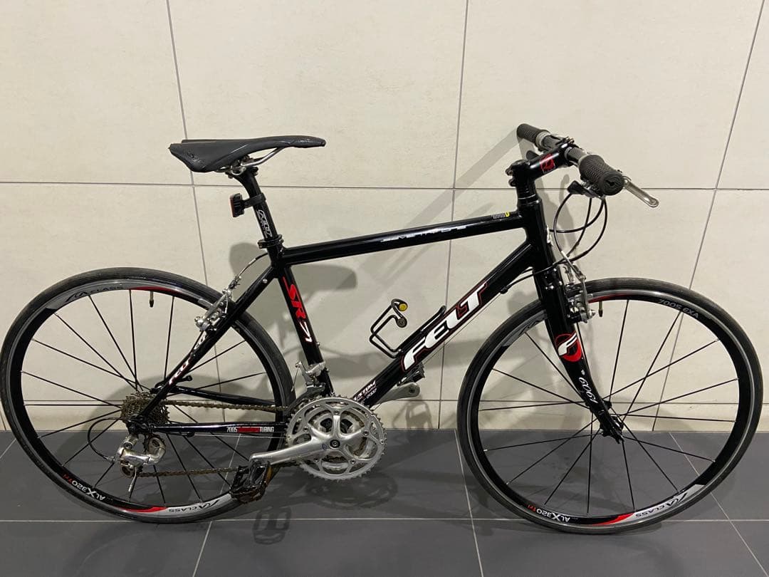 美品　FELT SR71 フェルト　クロスバイクseventy one スポーツ