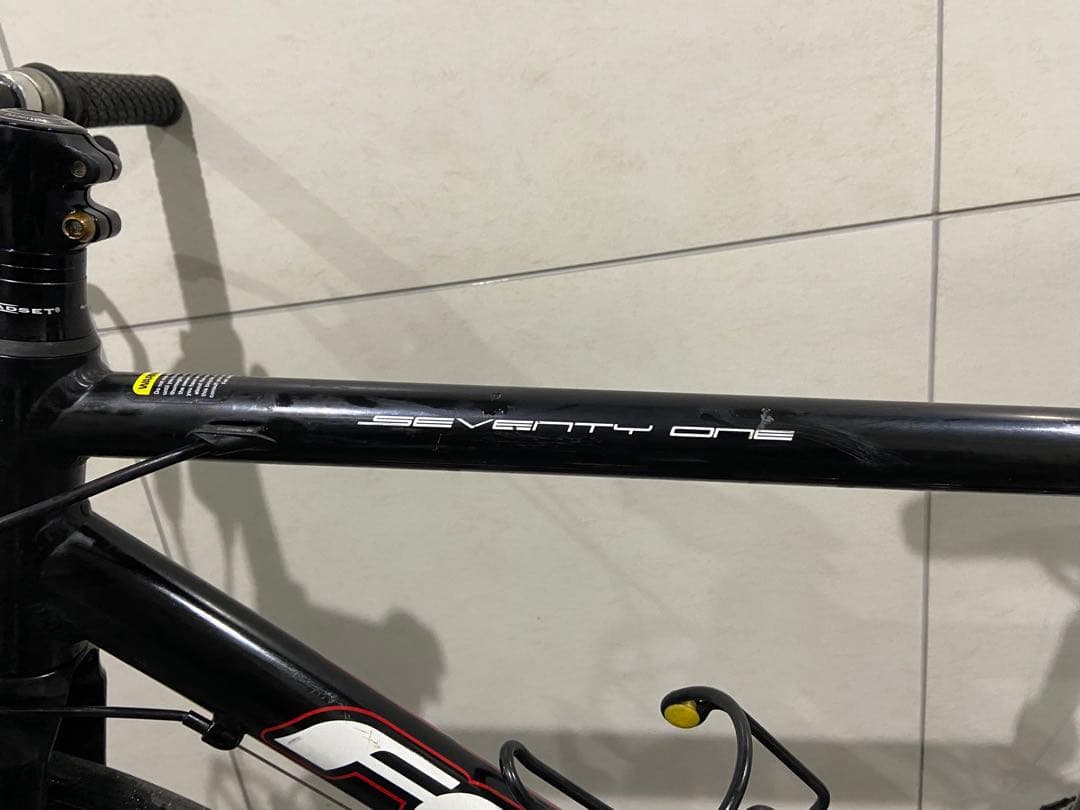 美品　FELT SR71 フェルト　クロスバイクseventy one スポーツ