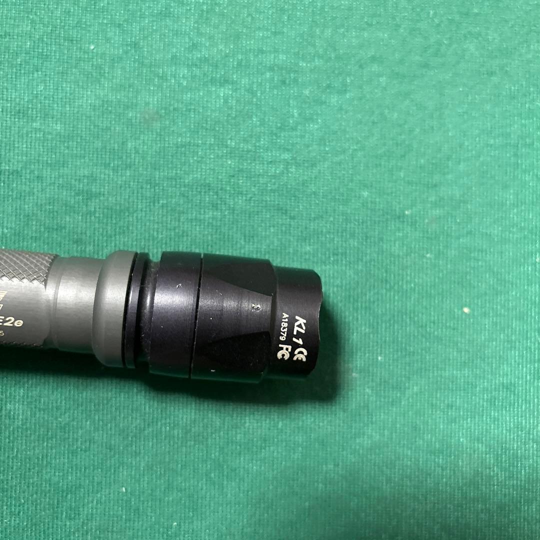 SUREFIRE EXECUTIVE ELITE E2E 懐中電灯