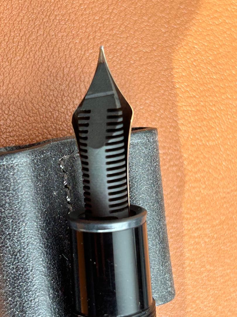 【美品］モンブラン マイスターシュティック 149 14K中白色ニブ エボナイト