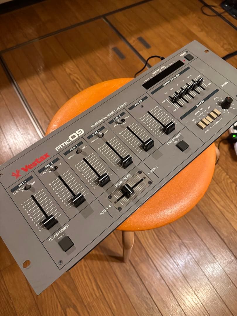 Vestax PMC-09 表面美品 ビンテージDJミキサー 動作品