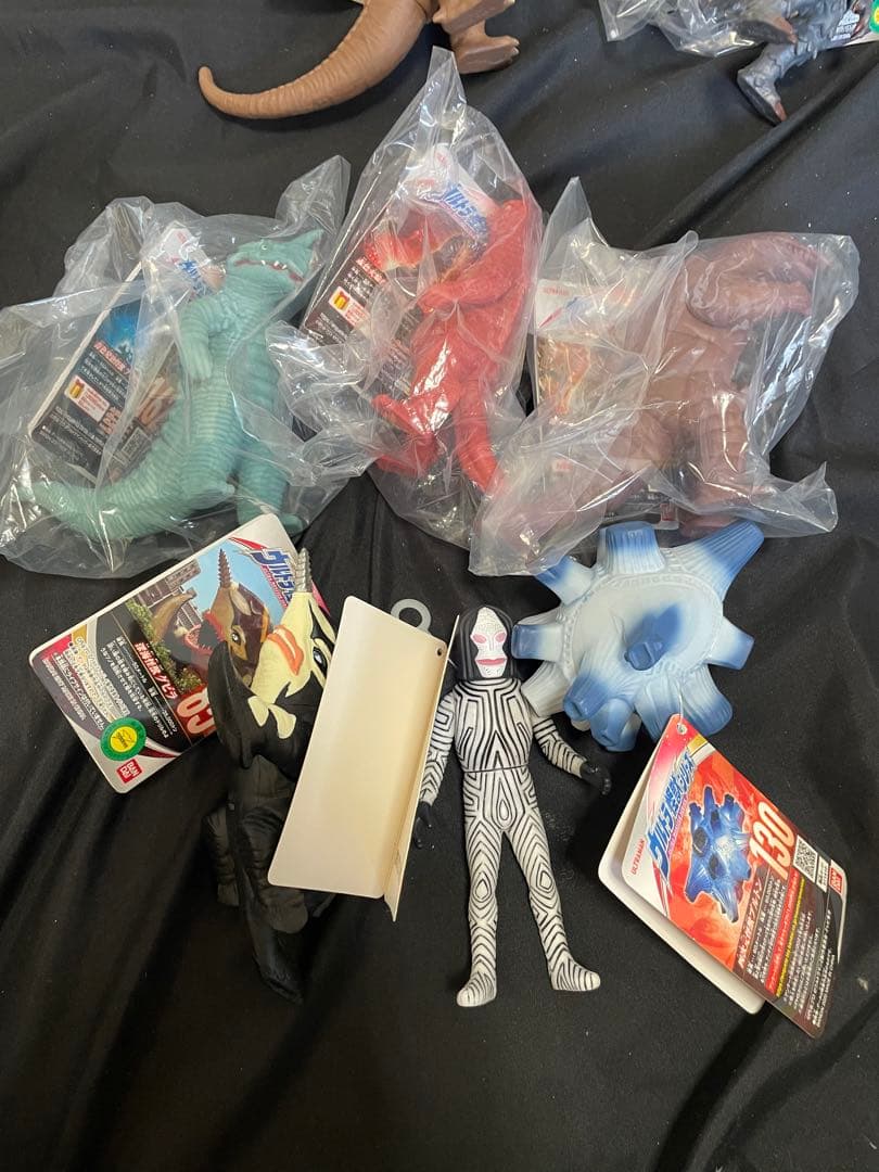 ウルトラ怪獣シリーズ　ソフビ　２１体　まとめ　タグ付　Q〜初代