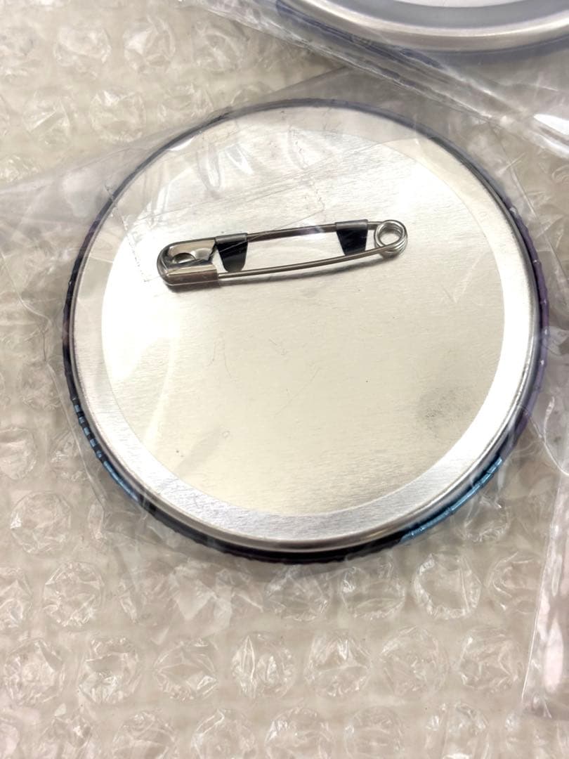 呪術廻戦 懐玉・玉折 セガラッキーくじ 群青・落日缶バッジ　五条悟