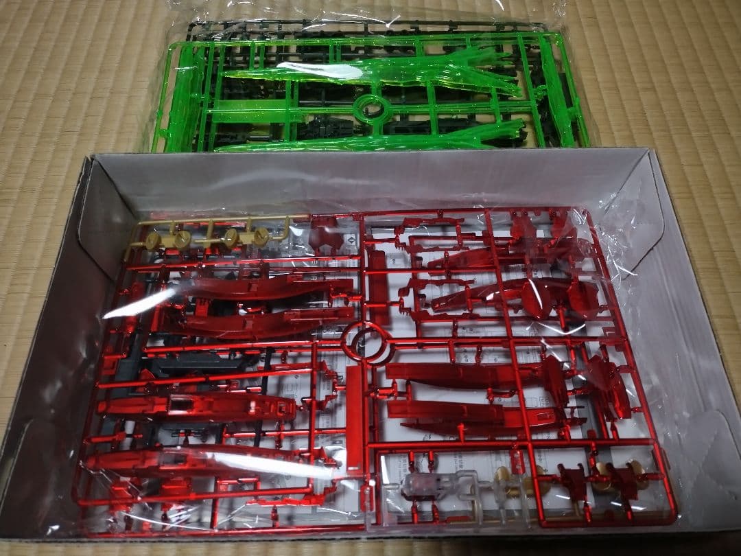 DX版　メカニカルコアメッキ　RG 1/144 サザビー 　海外版　全部入セット