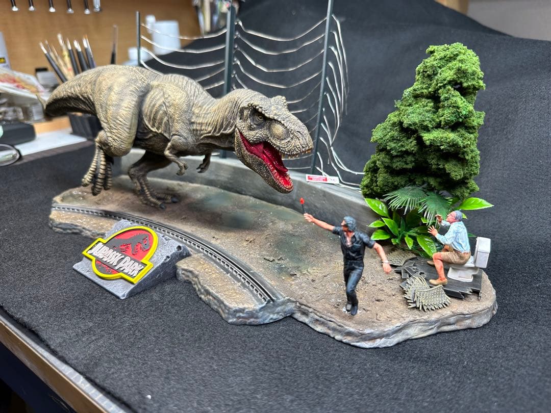 エクスプラス 1/35 ジュラシック・パーク プラモデル完成品