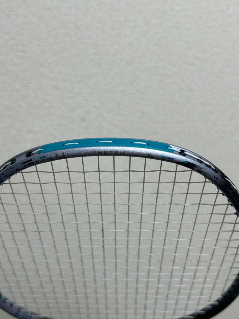 ヨネックスアストロクス88Dプロ