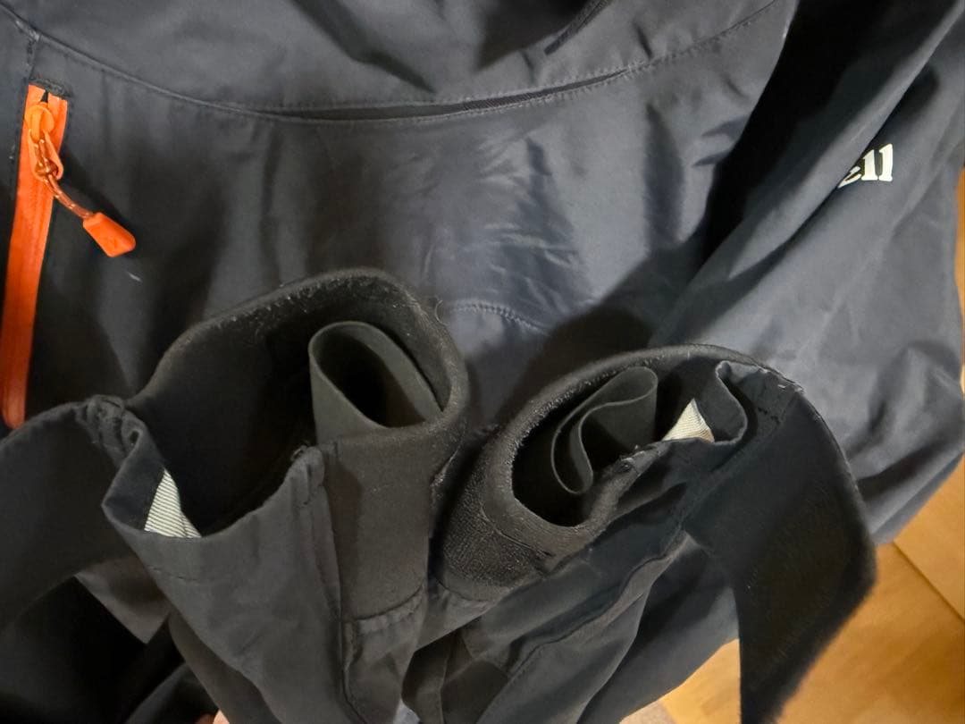 モンベル　スーパードライスーツ 黒 Sサイズ フルドライ　サップSUP カヤック