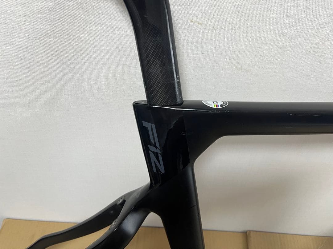 PINARELLO ピナレロ DOGMA F12 カーボン　フレーム　ドグマ