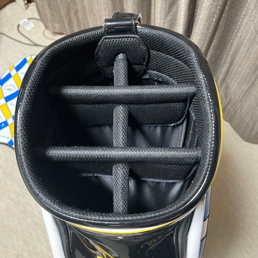 グランプリのキャディバッグ