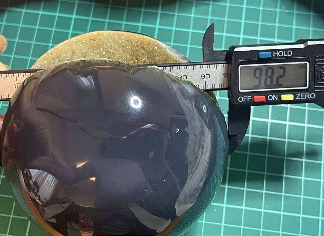 超激レア!!ラッキー7笑口瑪瑙大玉スフィア