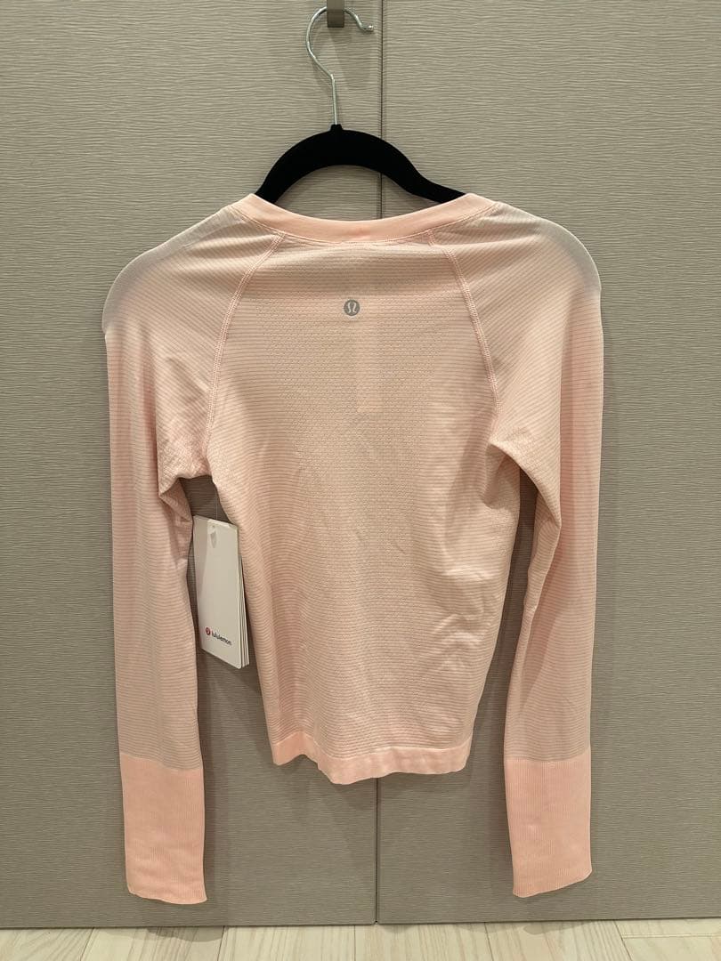 lululemon SwiftlyTechLongSleeve 長袖シャツ