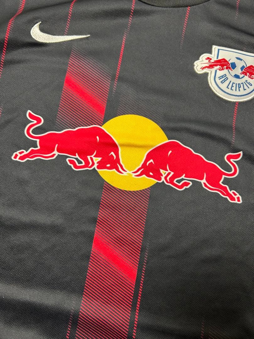 Nike RB Leipzig サッカーシャツ　ブラック/レッド　2022-23