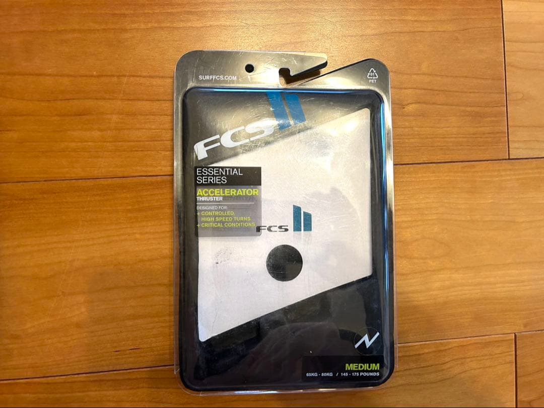 商品名　FCS2 ACCELERATOR TRI アクセラレーターMサイズ