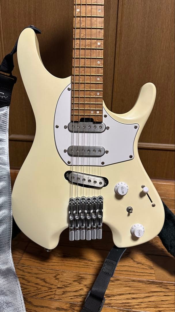 ibanez ichi10 (ichika nito シグネチャーストラップ付)