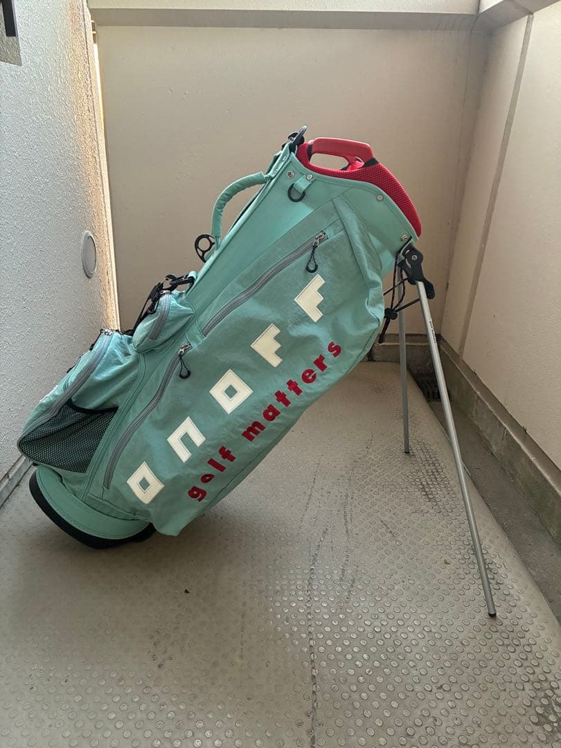 ONOFF スタンド式ゴルフバッグ ミントグリーン