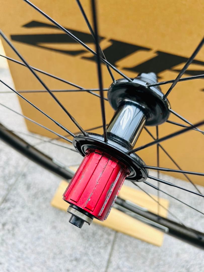 ZIPP 303 カーボン　700C エアロホイール