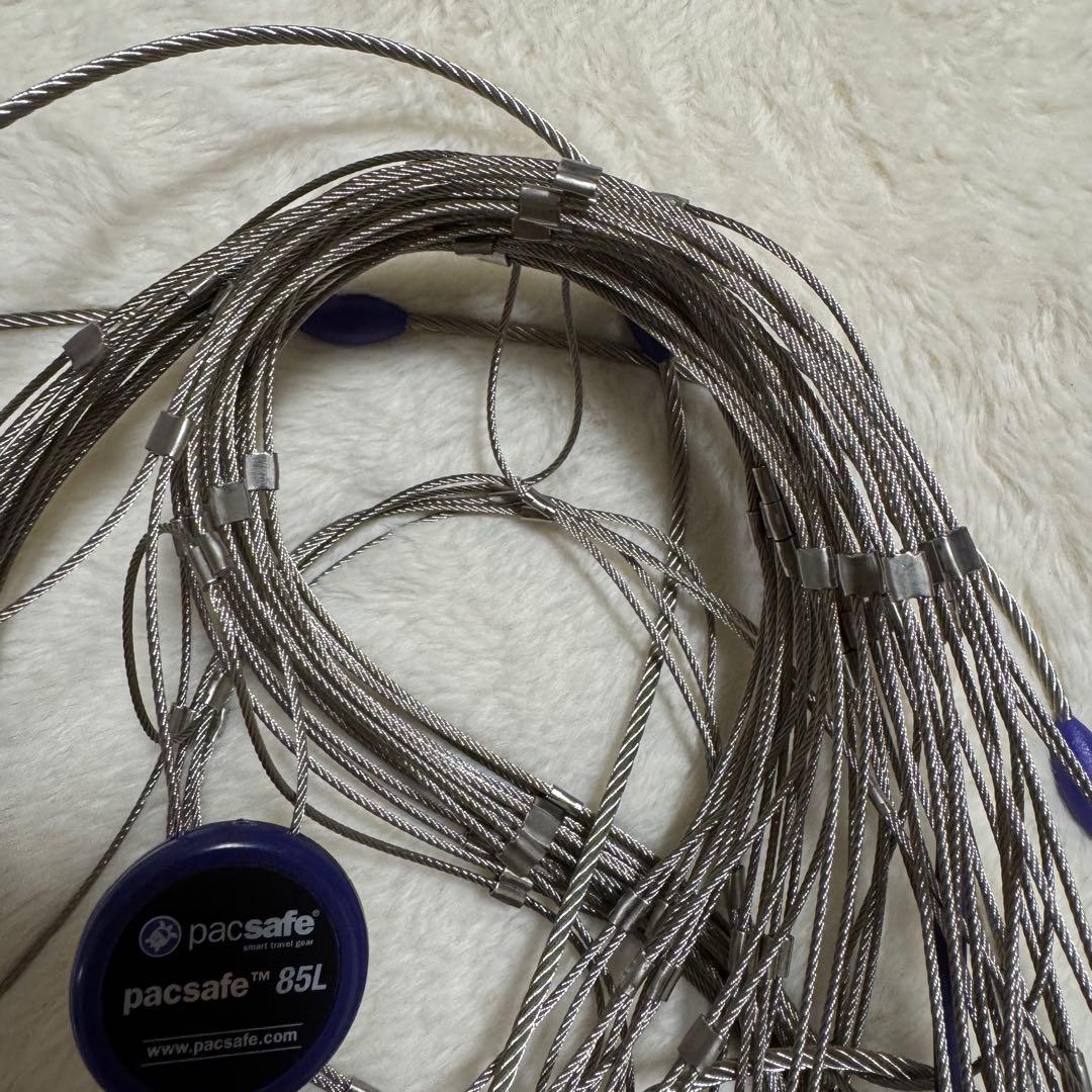未使用品　PACSAFE パックセーフ 55-85L ワイヤーロック