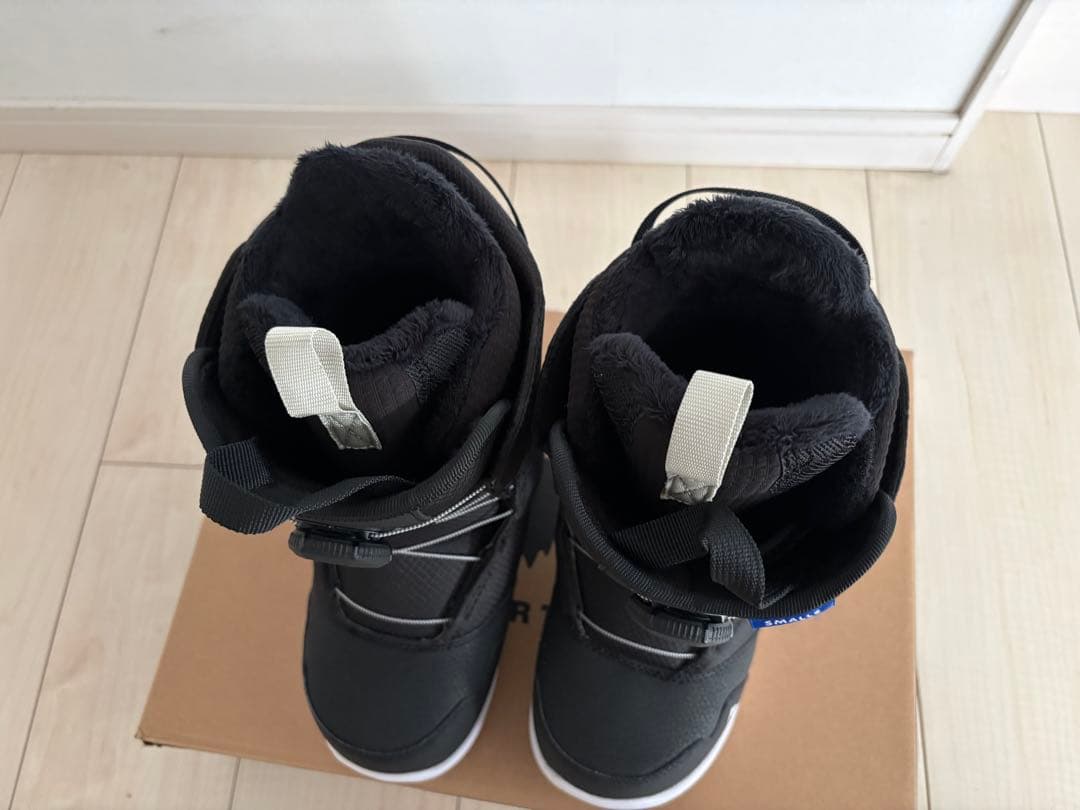 25-26Burton Smalls BOA® 子ども用ブーツ22.0