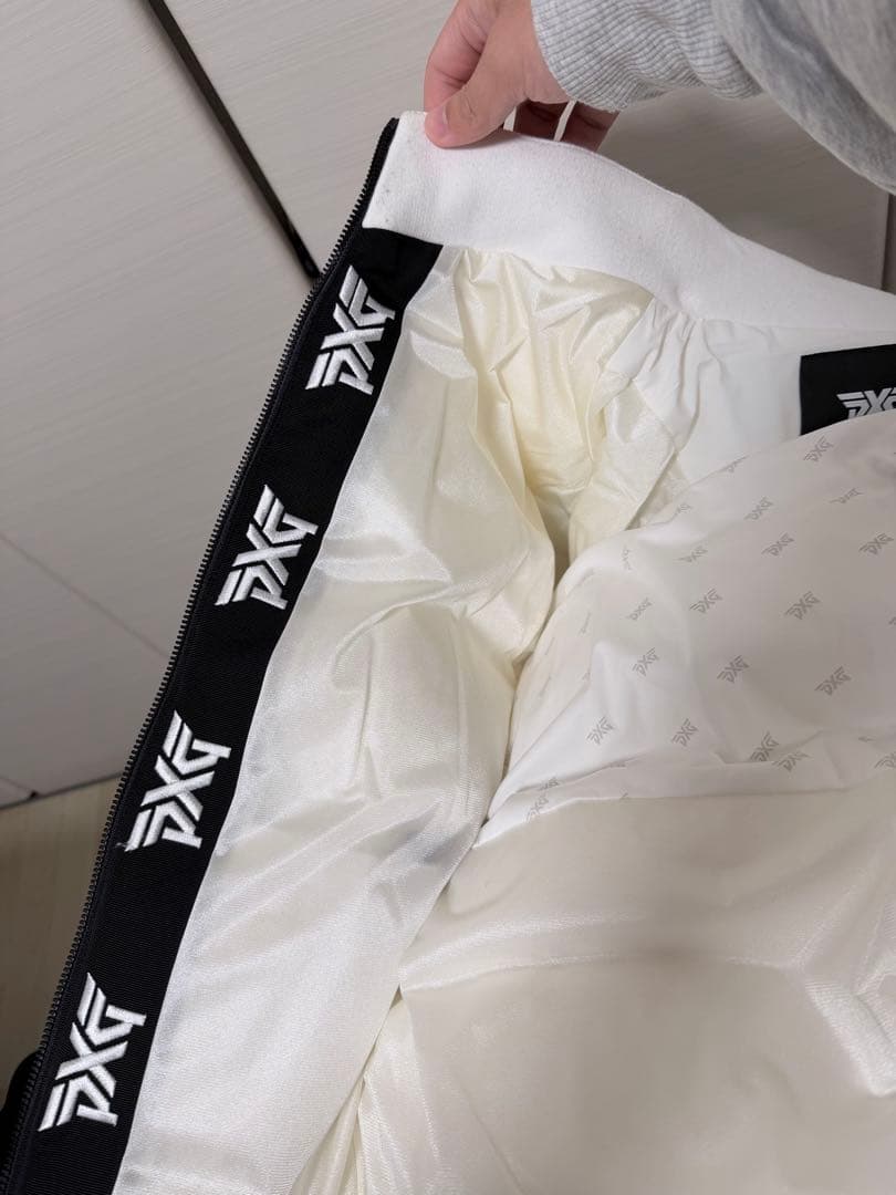 f*0様 日本未発売！PXG ホワイト ダウンジャケット 韓国限定モデル グース