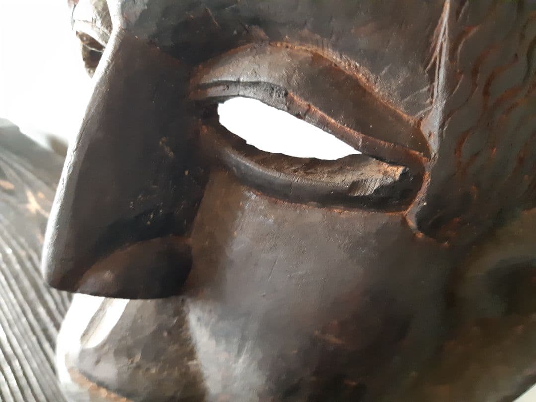 アフリカ　コンゴ　木彫り　仮面