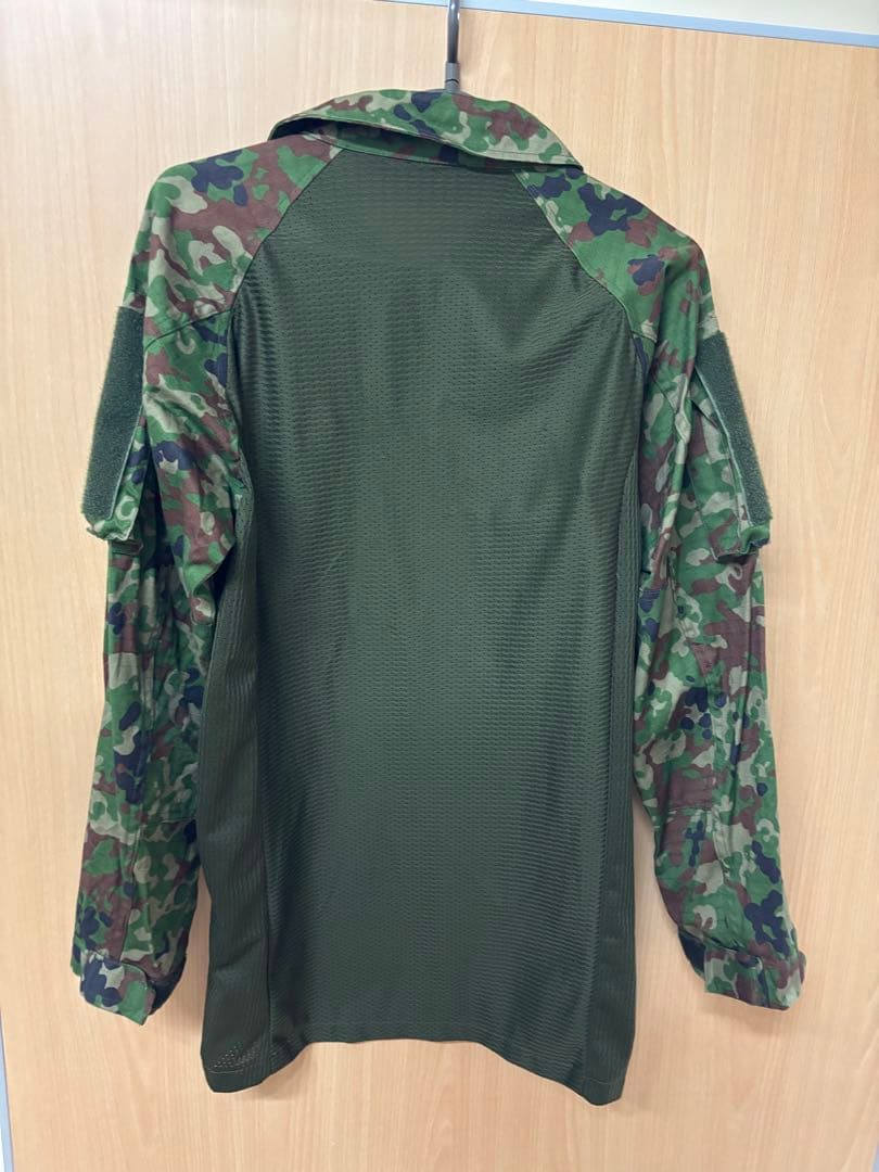 陸上自衛隊　コンバットシャツ