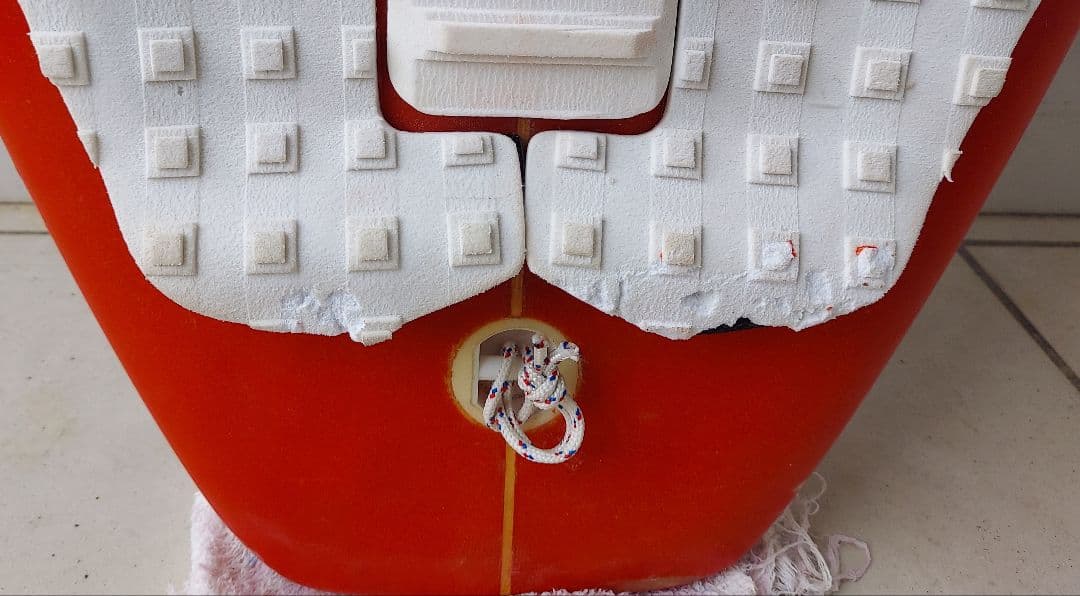 【専用】QUARTER SURFBOARDS 6'1\" フィン・リーシュ付き！