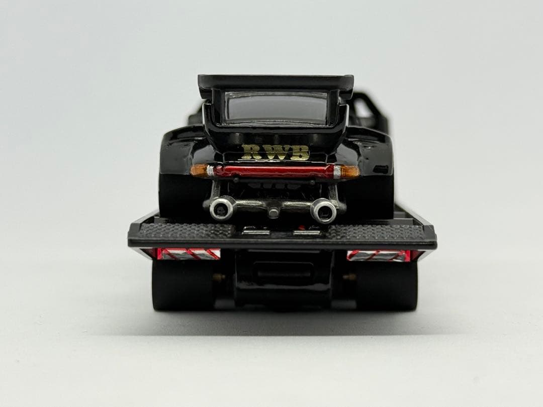 ホットウィール　RWB仕様ポルシェ＆エアロリフト