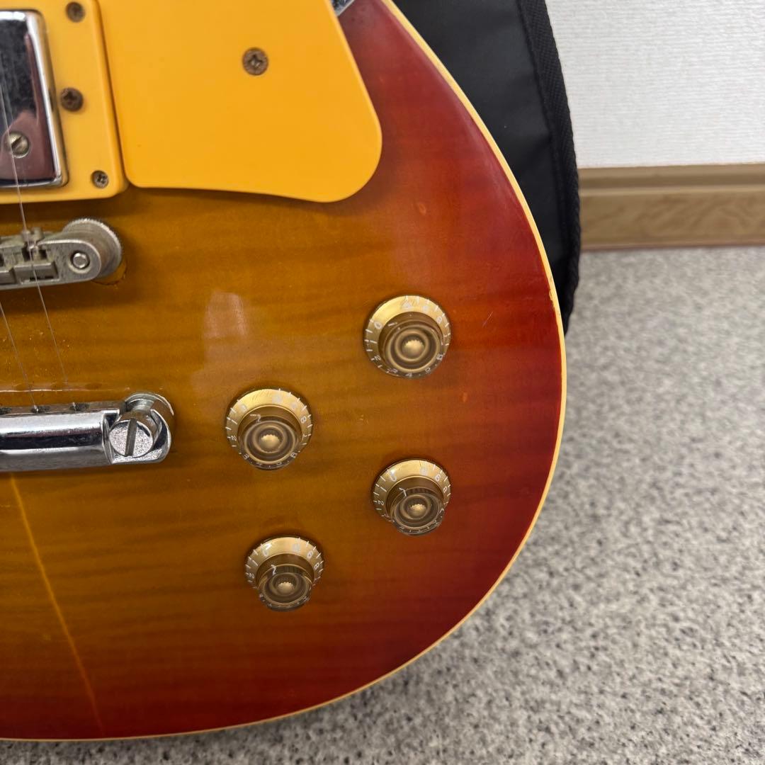 エレキギター　ケース付き