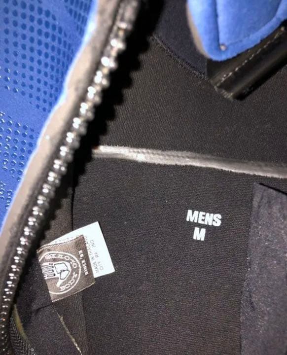 新品未使用　ウェットスーツ