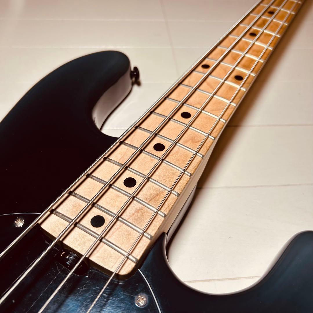 Sterling by Music Man StingRay 4弦エレキベース