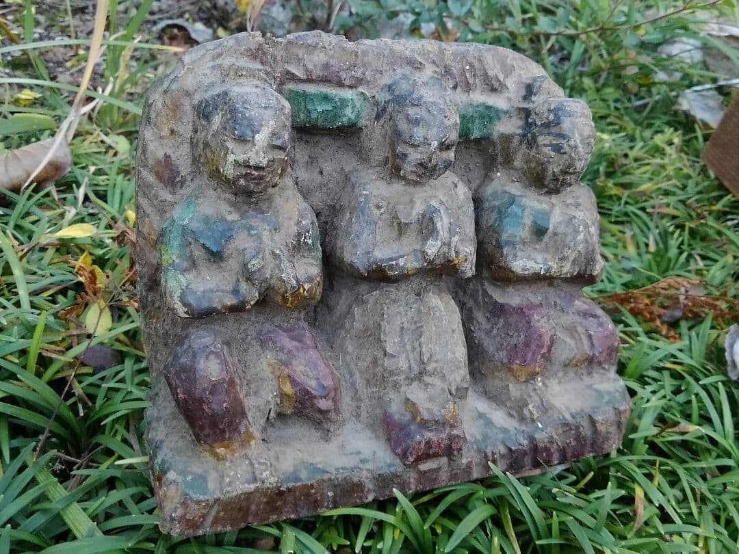 ♥骨董品　木彫り　仏像　木箱付き　仏様　仏具　仏壇　彫刻