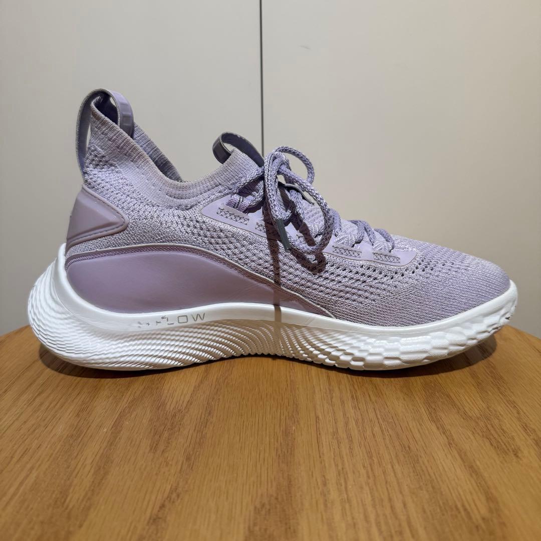 ⭐︎超希少⭐︎美品⭐︎仮金額　アンダーアーマー カリーフロー　バッシュ　紫27.5cm