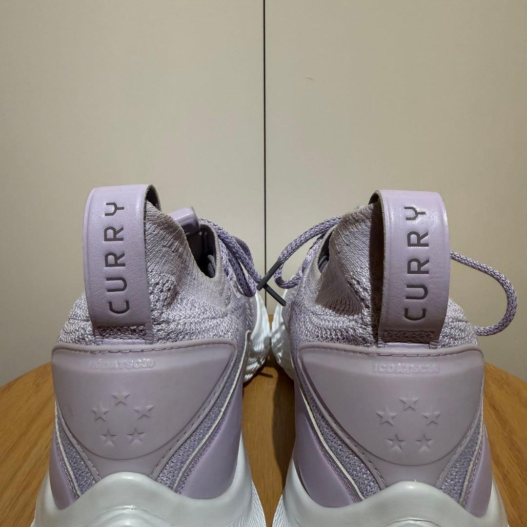 ⭐︎超希少⭐︎美品⭐︎仮金額　アンダーアーマー カリーフロー　バッシュ　紫27.5cm