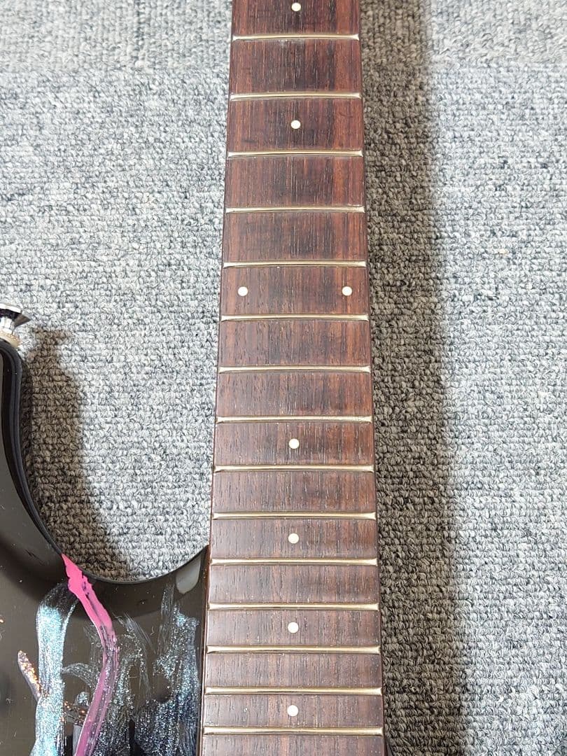 【最終値下❗️】Music Man Luke　エレキギター 弦付き