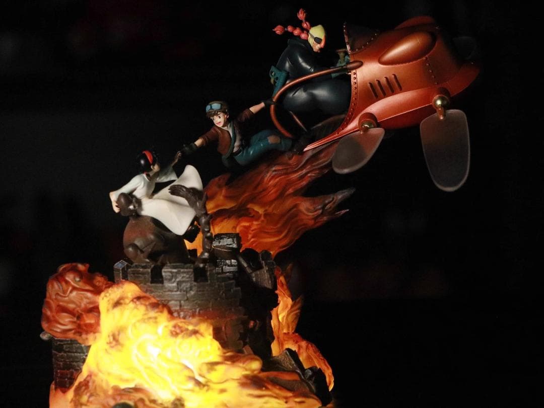 宮崎駿 天空の城ラピュタ バスがシータを救うGK 彫刻フィギュア