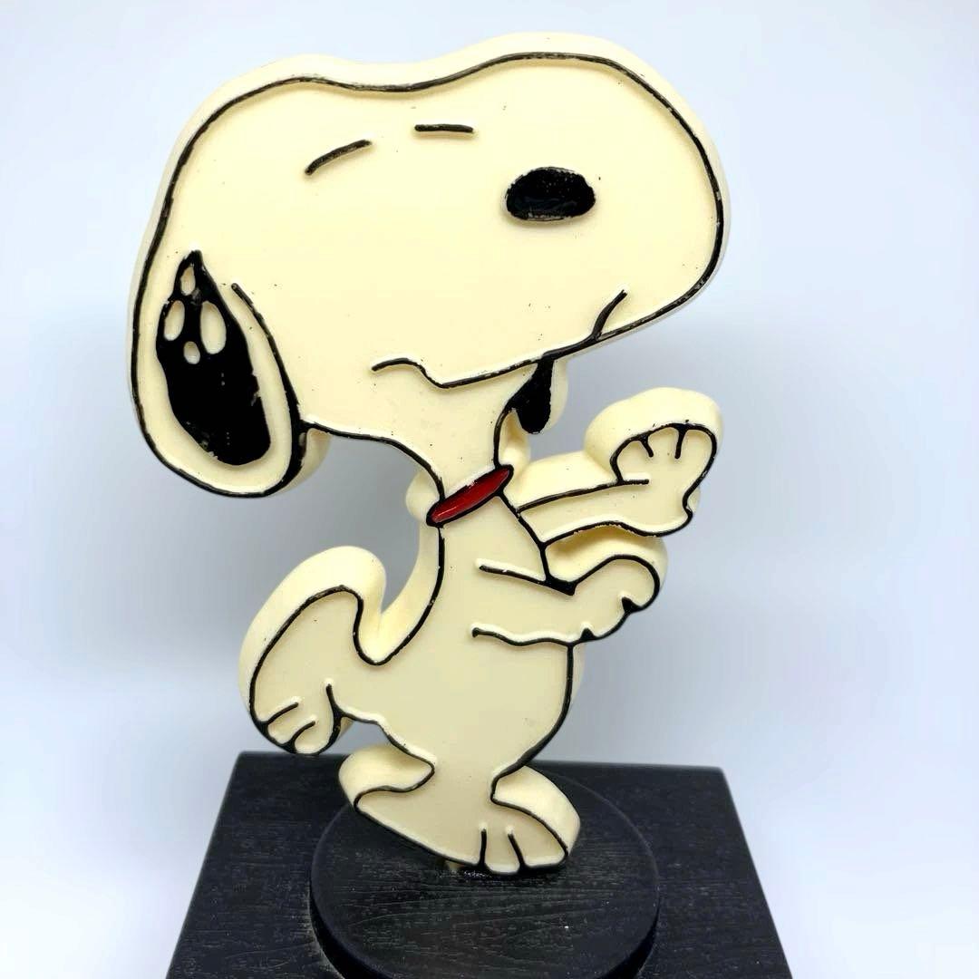 AVIVA トロフィー / 『ワールド グレイテスト ダンサー』/ スヌーピー