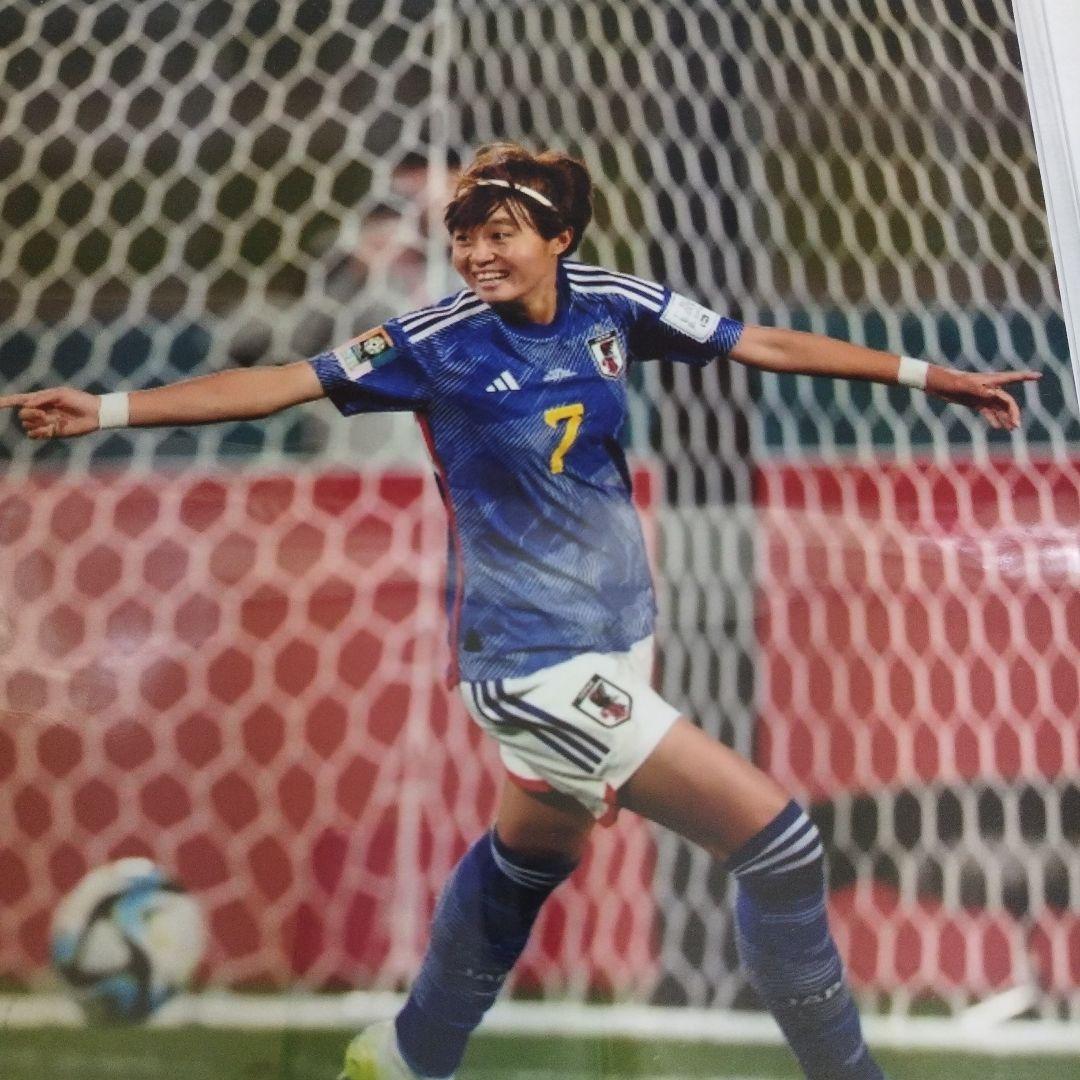 なでしこジャパン　宮澤ひなた　直筆サイン入りフォト　日本代表　証明書付き