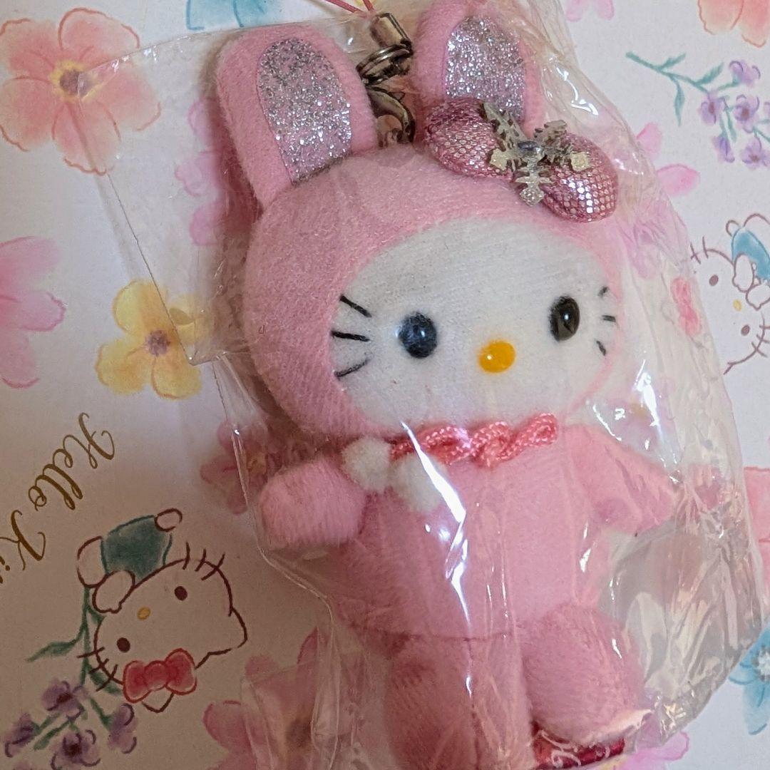 公*o様 【希少】ハローキティ　ご当地キティ　根付け　北海道　雪うさぎピンク