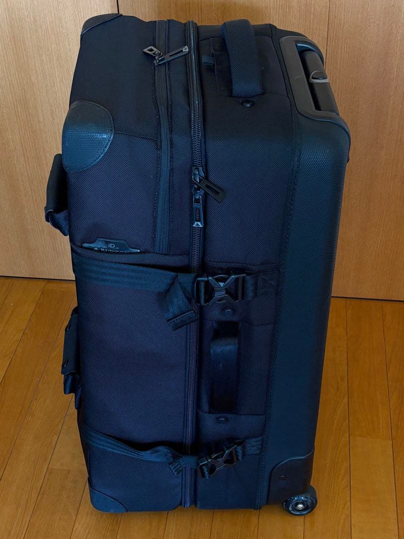 Burton Wheelie Double Deck 86L キャリーケース