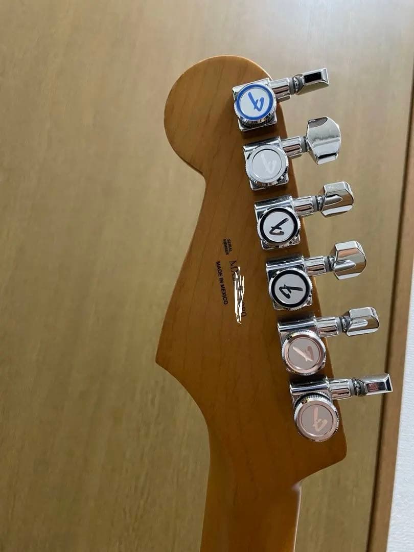 ギター Fender Stratocaster tequila sunrise