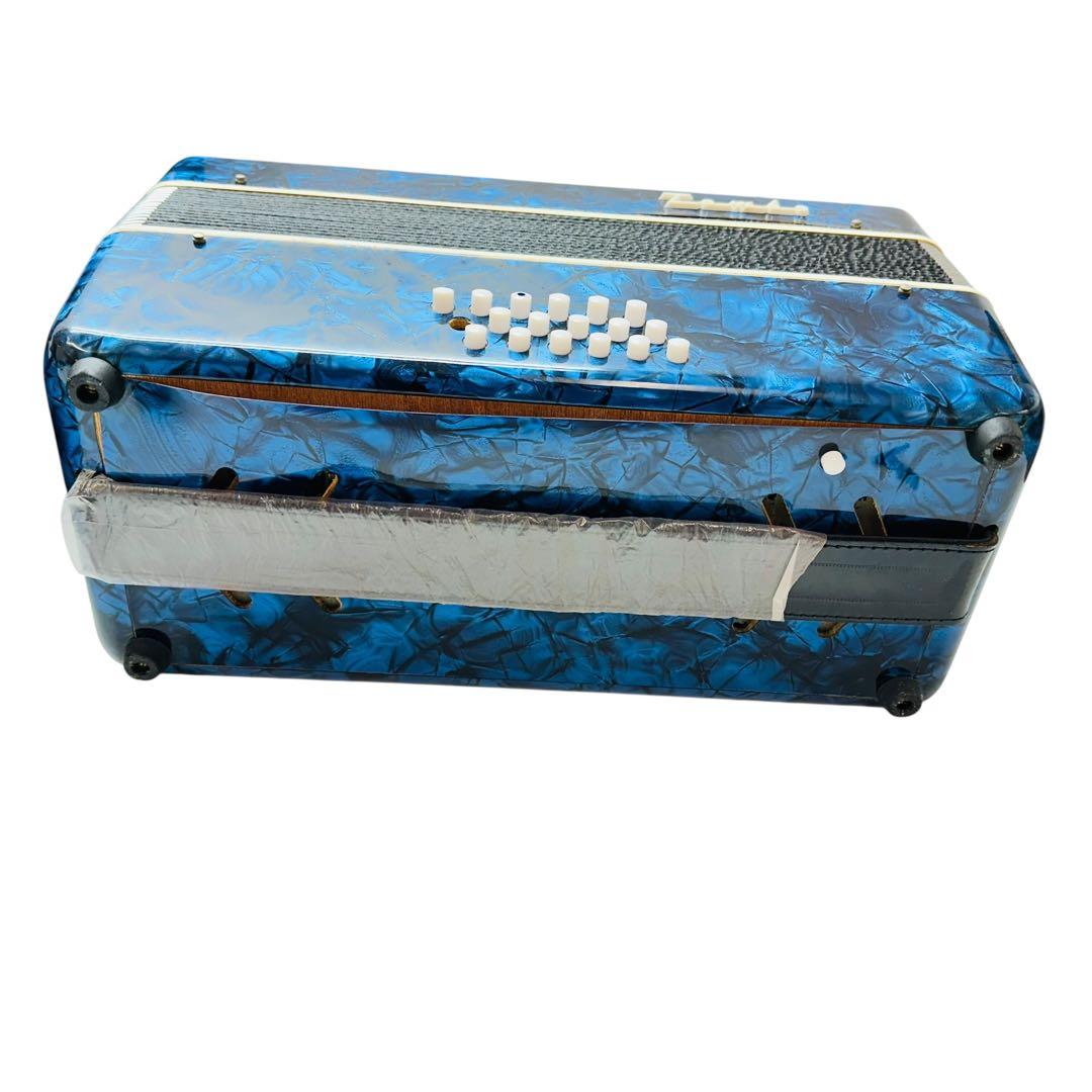 TOMBO トンボ　アコーディオン　No.181