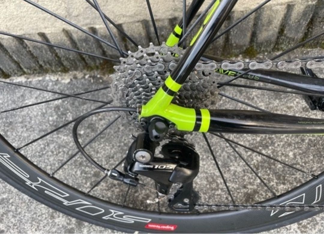 ロードバイク　キャノンデール　シナプス　カーボン　フレームセット　105