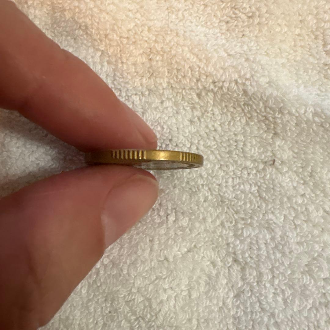 中国人民銀行　5角硬貨 2002年 蓮の花