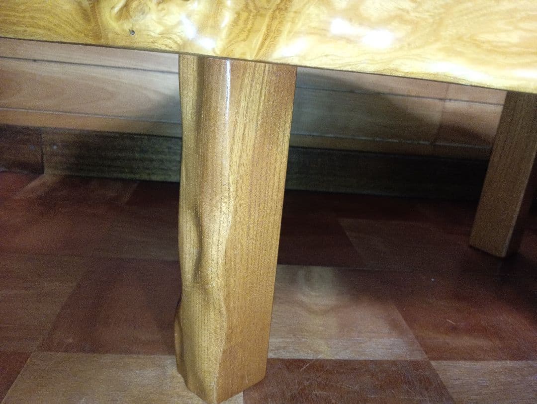 昭和レトロ 木製座卓 天然木 一枚板 センターテーブル 花台 鯉と紅葉のデザイン