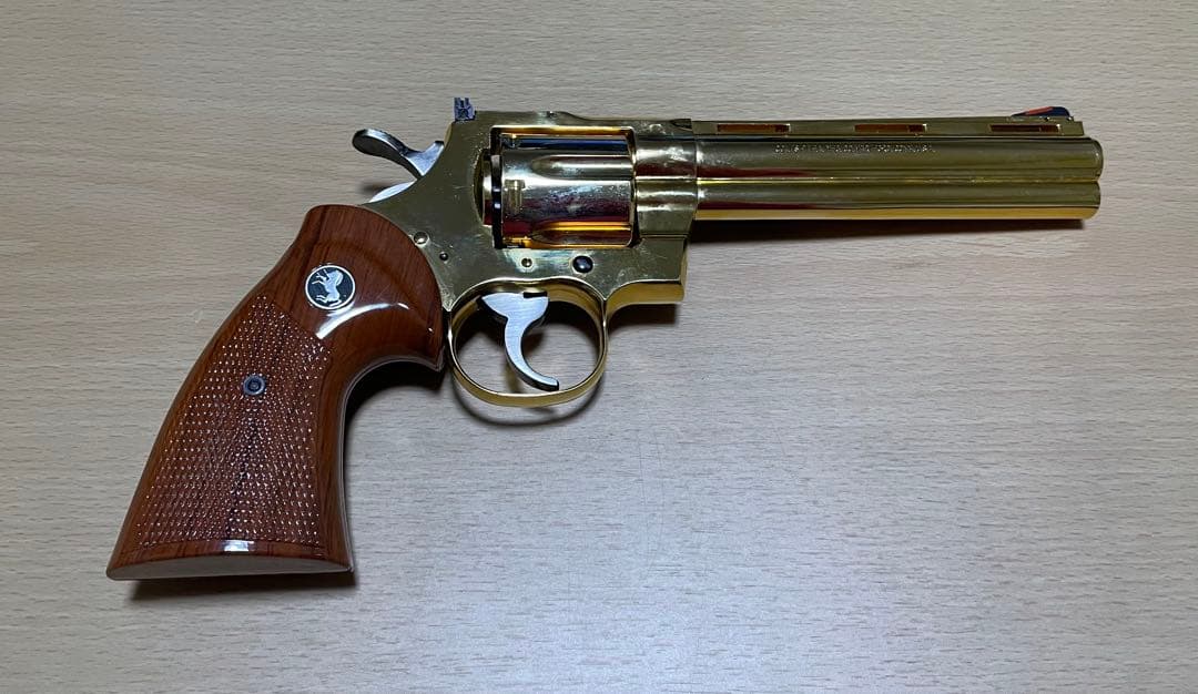 コクサイ ニュー　コルト　パイソン 24kメッキ　6インチ