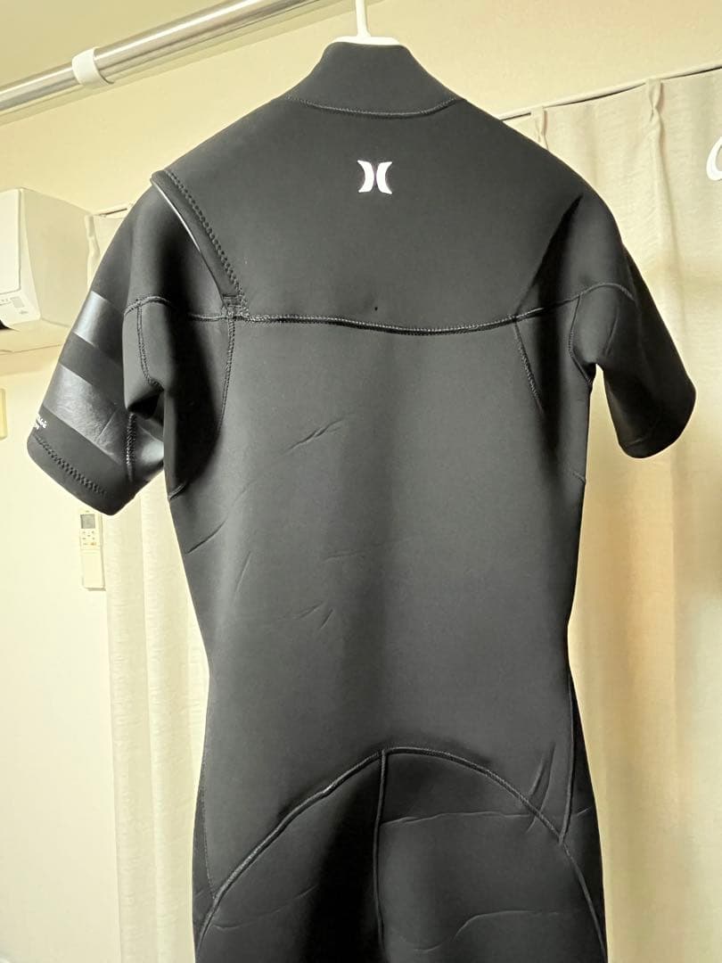 【最終値下げ】Hurley 半袖長ズボンウェットスーツ ブラック