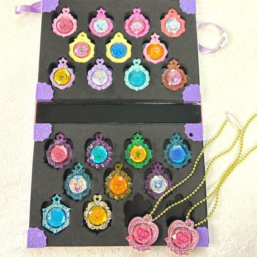 魔法×戦士マジマジョピュアーズ　おもちゃ　セット　まとめ売り